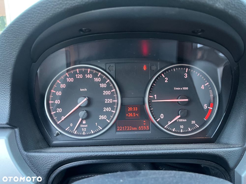 BMW Seria 3 320d - 6