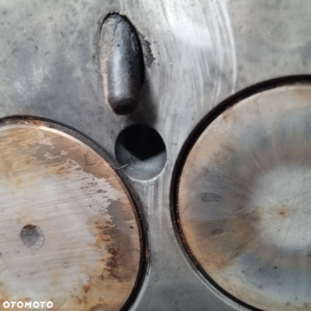 Głowica VW 038103373R - 6