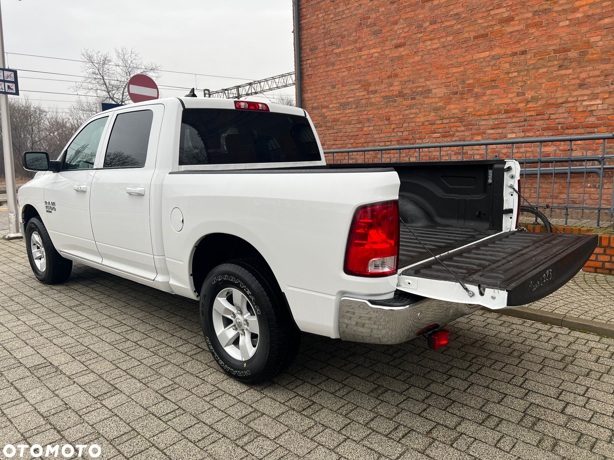 Dodge RAM 1500 5.7 4x4 - 9