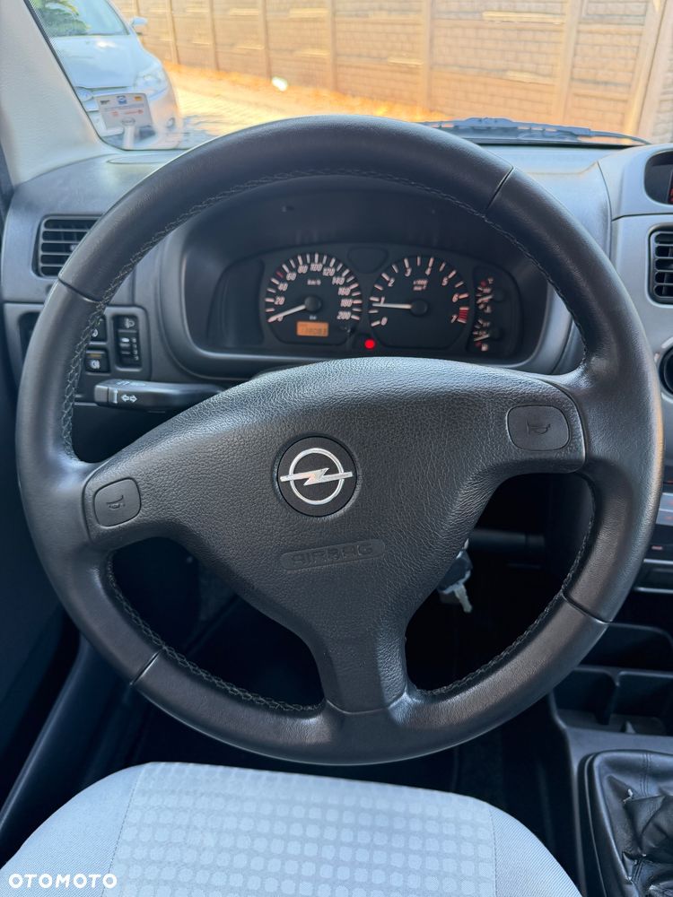 Opel Agila 1.2 16 V Edition - 14