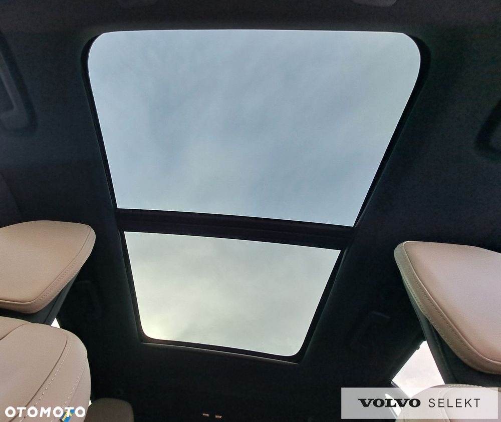 Volvo XC 90 - 28