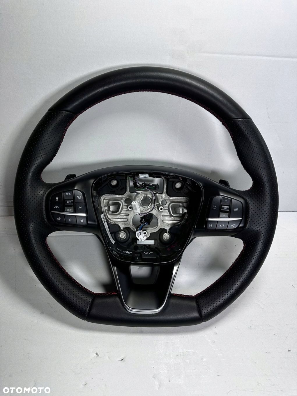 FOCUS MK4 KIEROWNICA SKÓRZANA ST-LINE SZYTA GRZANA IDEALNA - 1