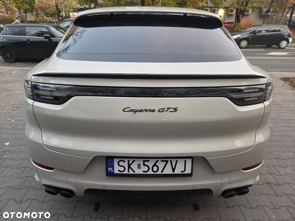 Porsche Cayenne GTS - 7