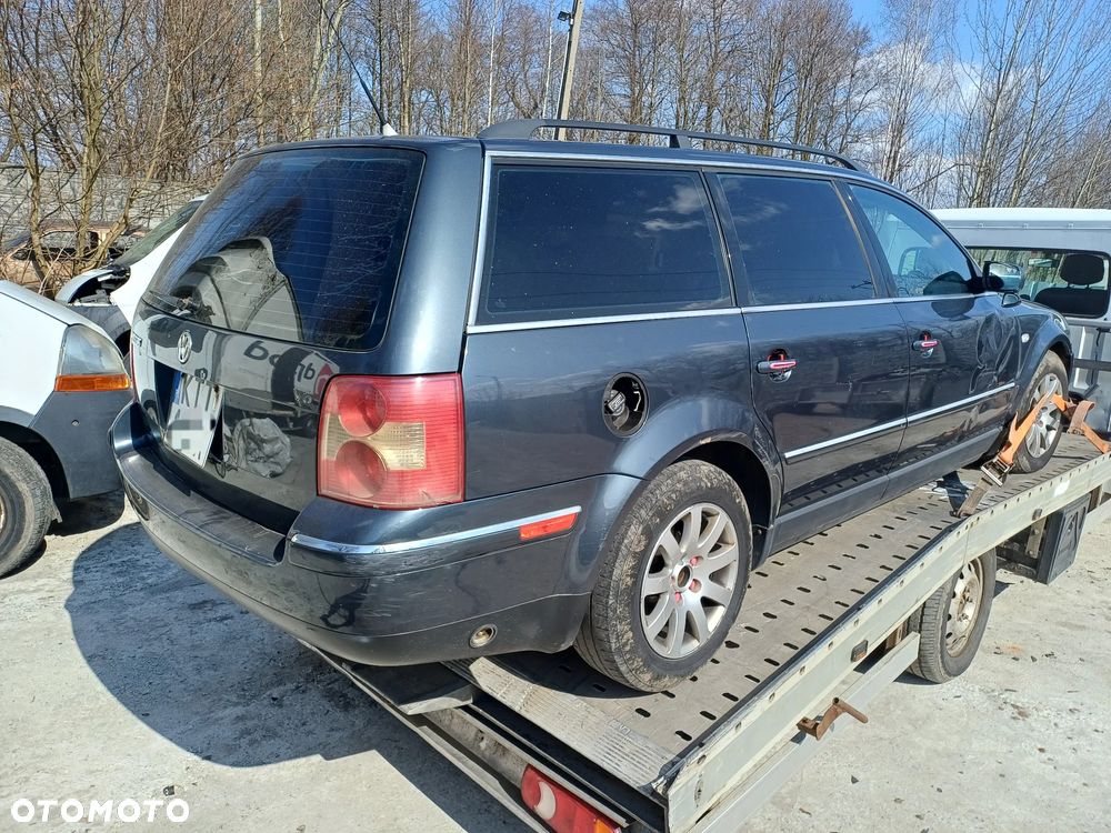 VW Passat B5 FL Kombi - wersja amerykańska Silnik, Skrzynia automat, Klapa bagażnika, drzwi, zderzak, - 4