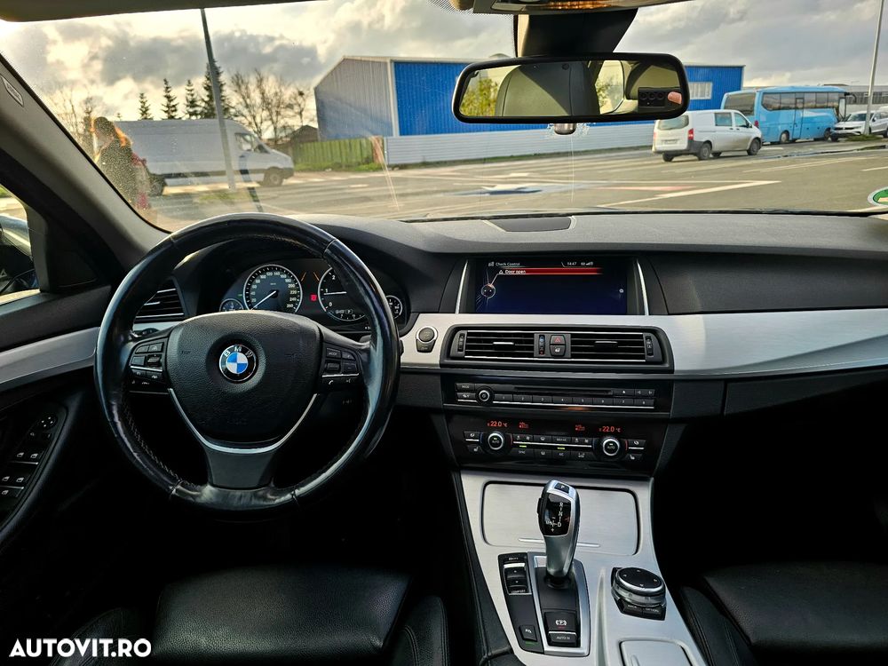 BMW Seria 5 520d Touring Aut. - 22