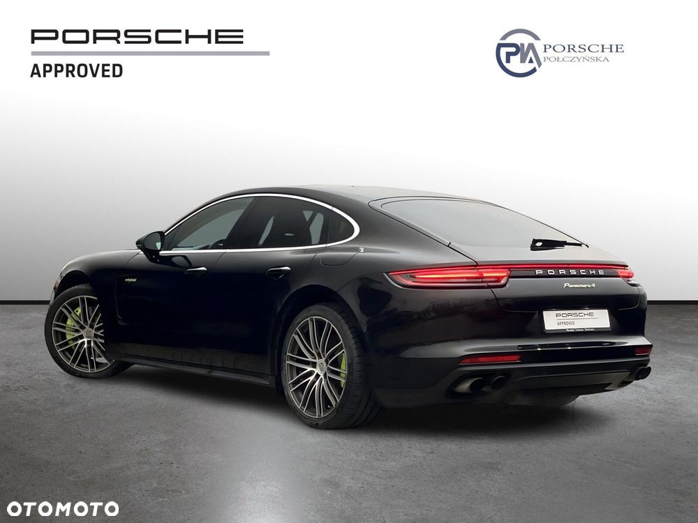 Porsche Panamera - 3