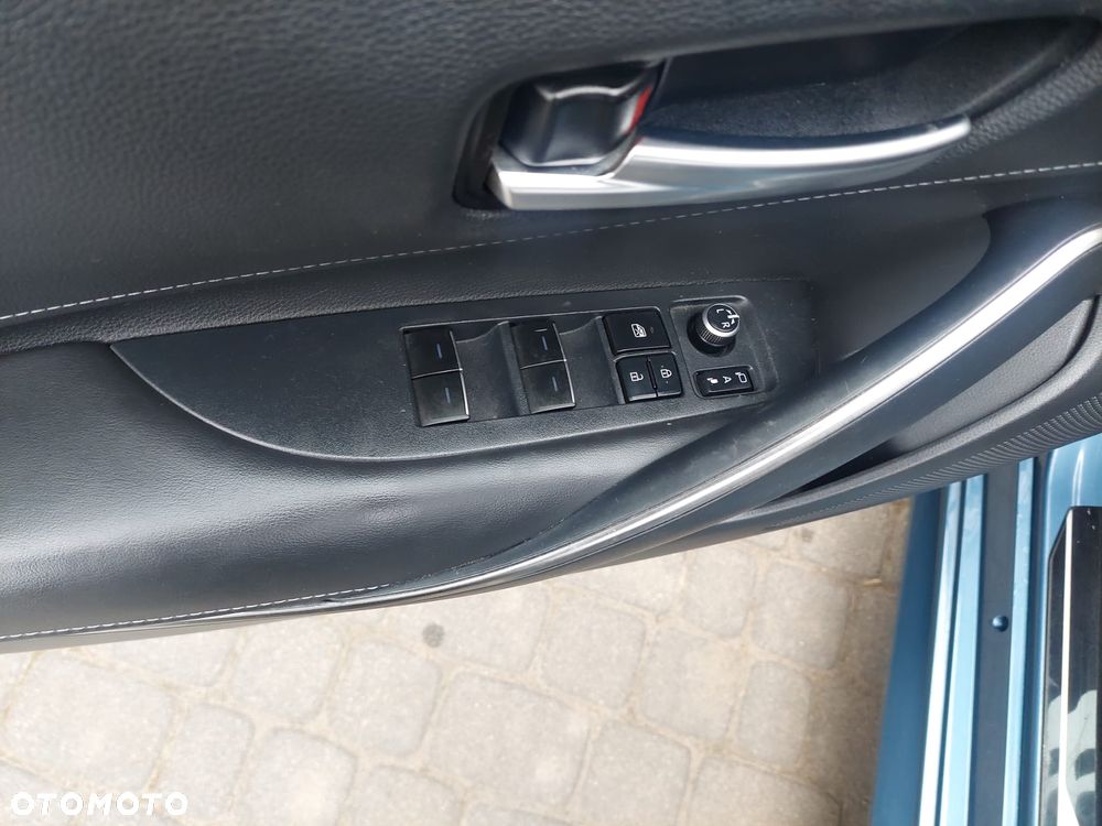 Toyota Corolla 1.8 Hybrid Executive - 15