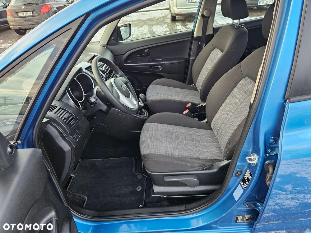 Kia Venga 1.4 CVVT ISG Vision - 3