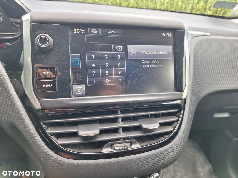 Peugeot 208 1.2 PureTech Style - 3