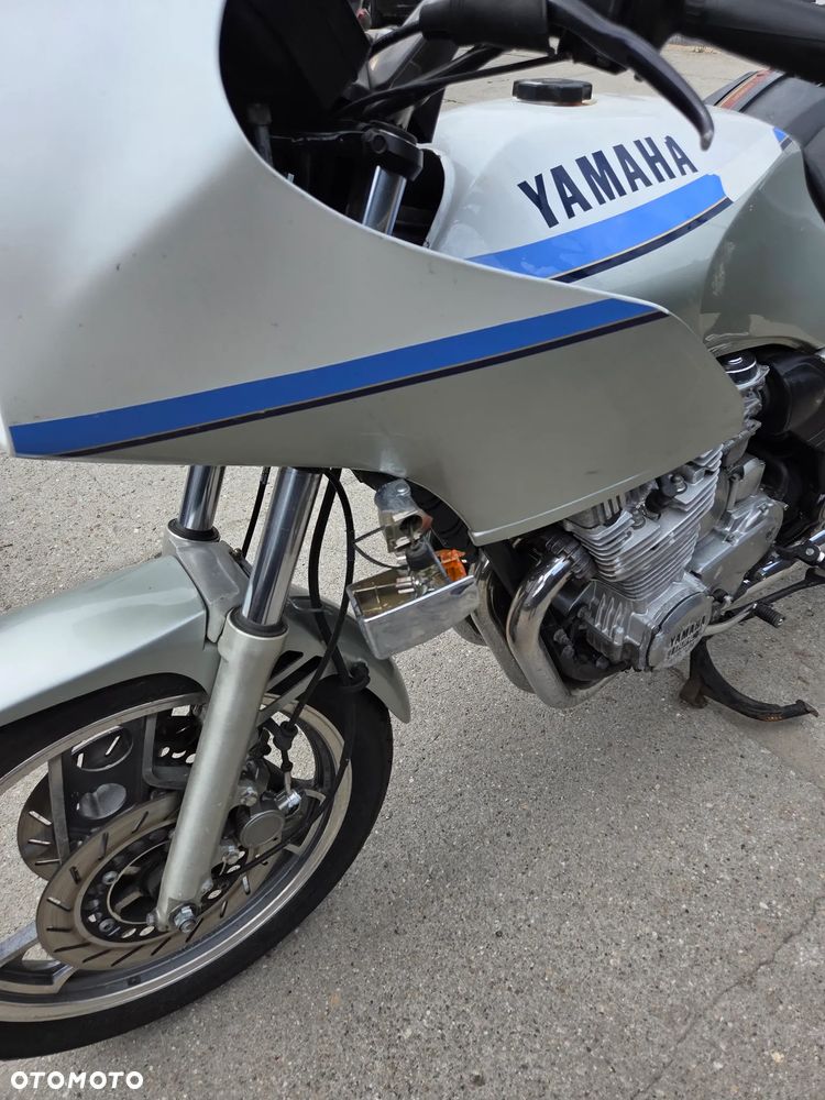 Yamaha XJ - 7