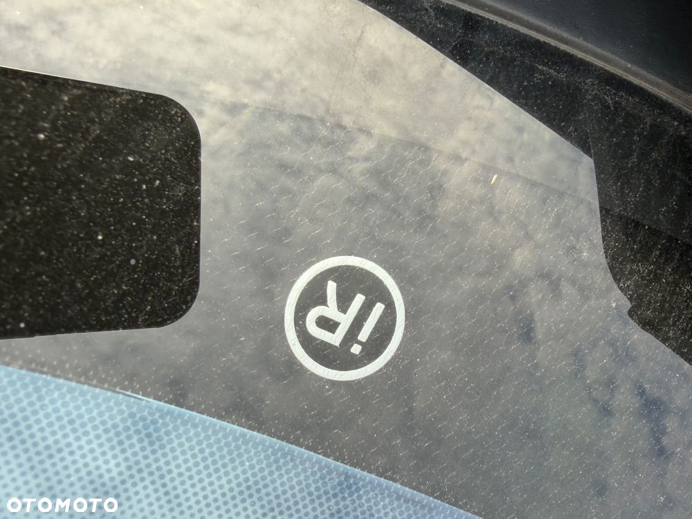 Ford Galaxy 2.0 TDCi Titanium - 16