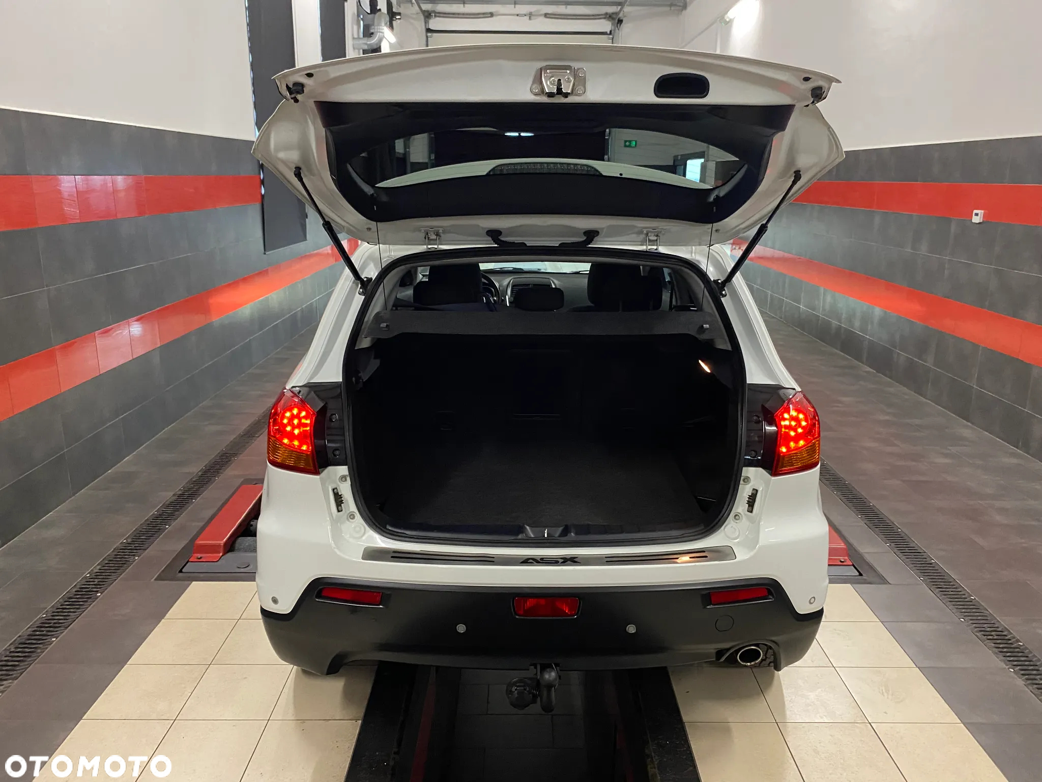 Mitsubishi ASX 1.6 Cool Edition - 11