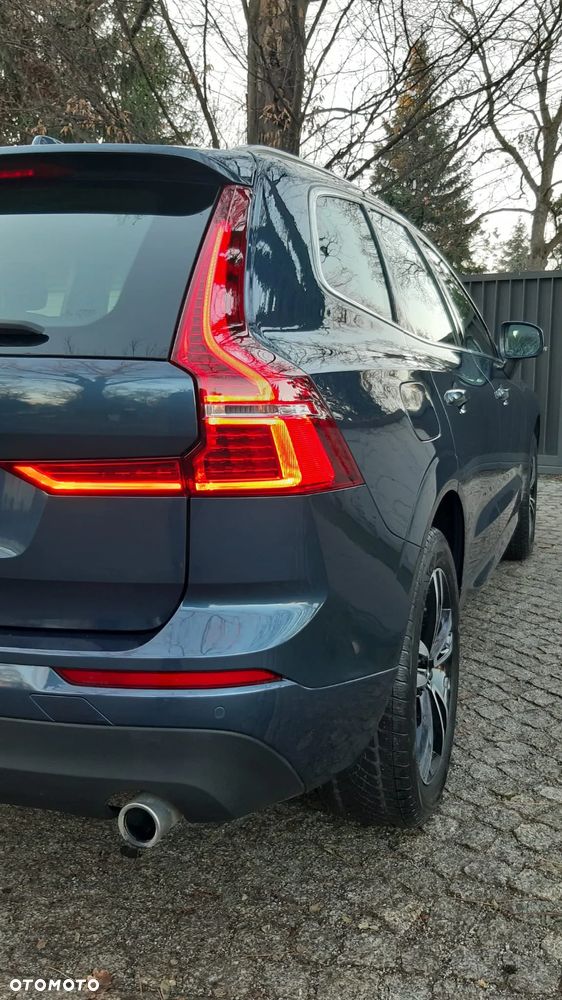 Volvo XC 60 D5 AWD Momentum - 33