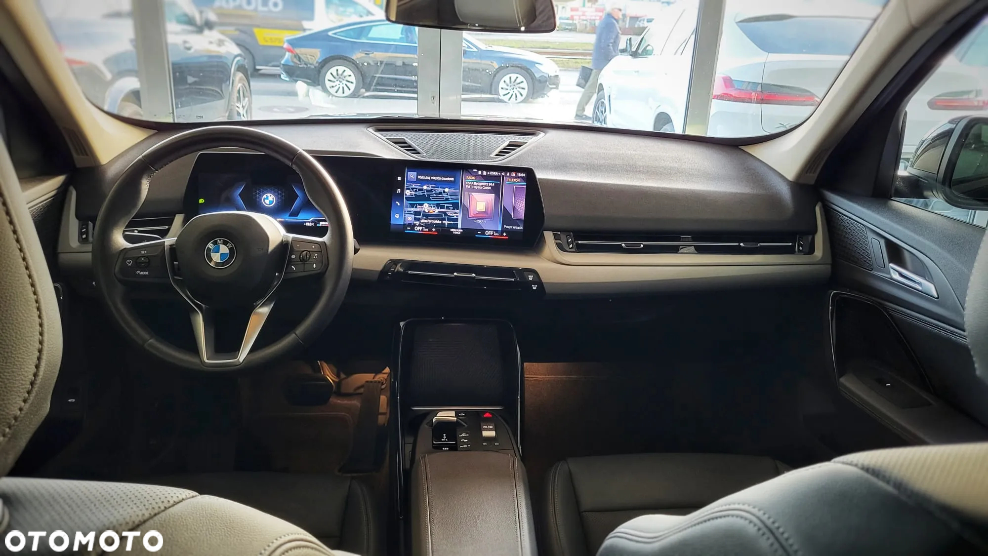 BMW X1 sDrive18i Business Edition - 4