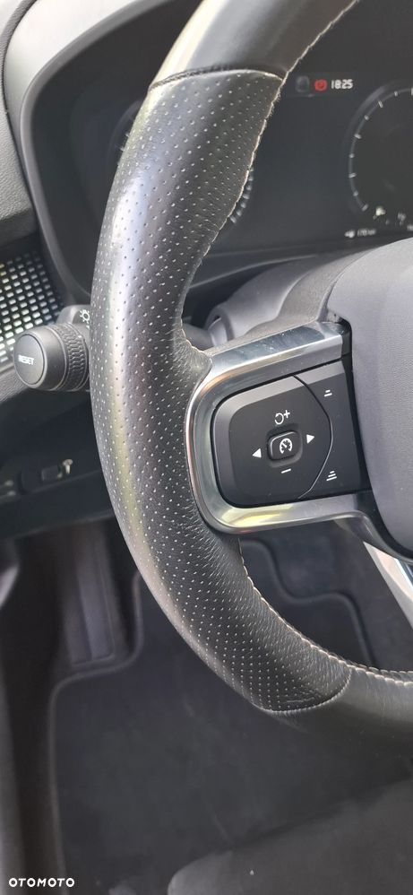 Volvo XC 40 T4 Geartronic R-Design - 15