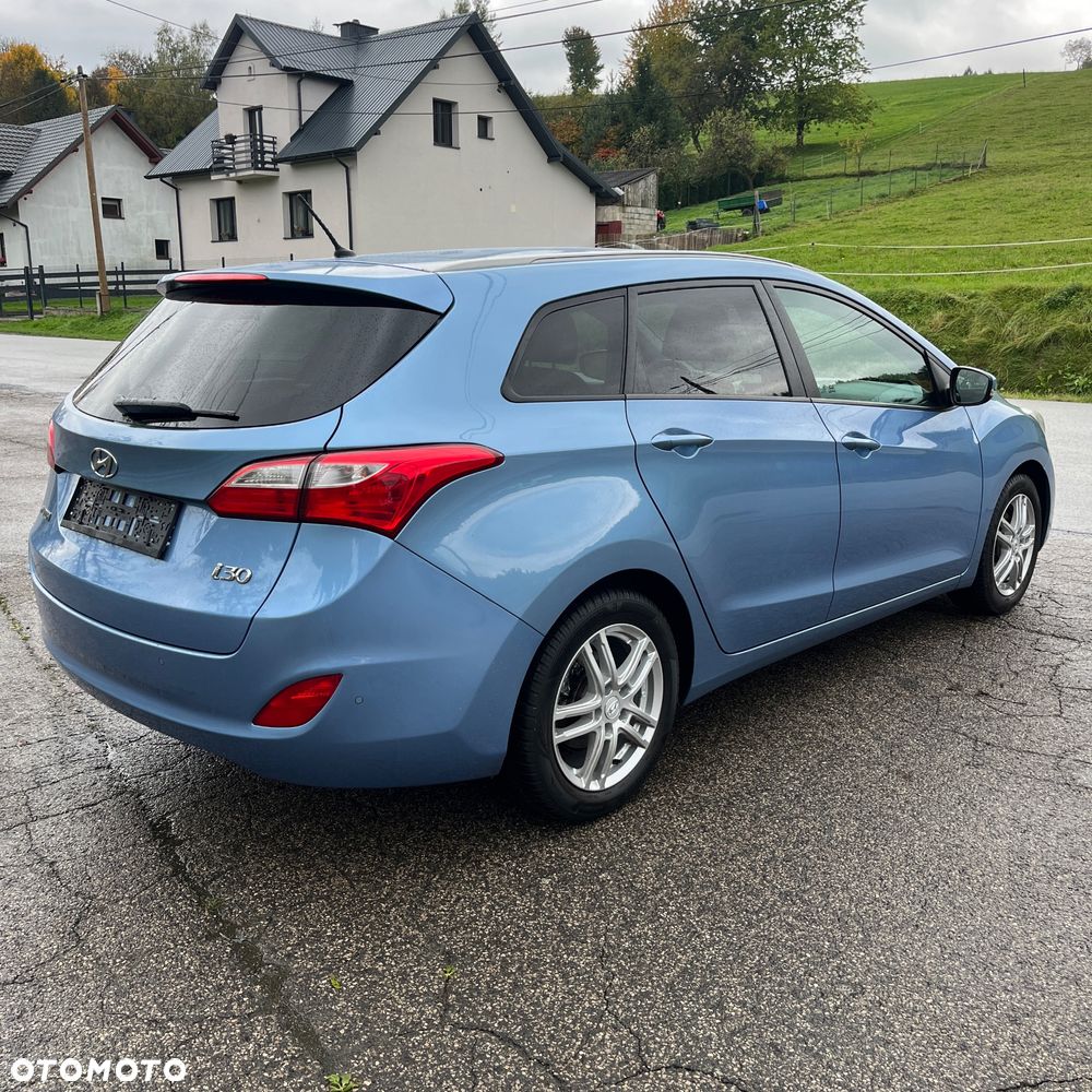 Hyundai i30 1.4 Premium - 6