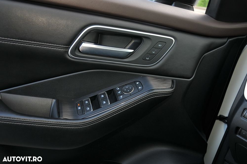 Nissan X-Trail ePower 5 locuri Tekna - 13