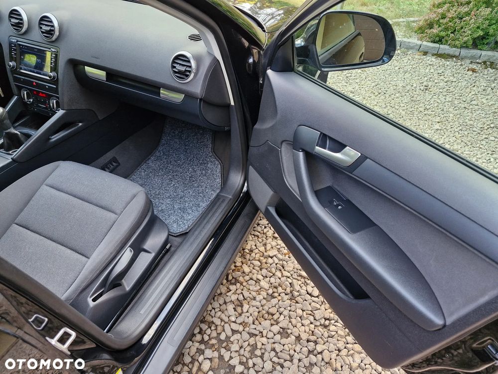 Audi A3 Sportback 1.6 Attraction - 18
