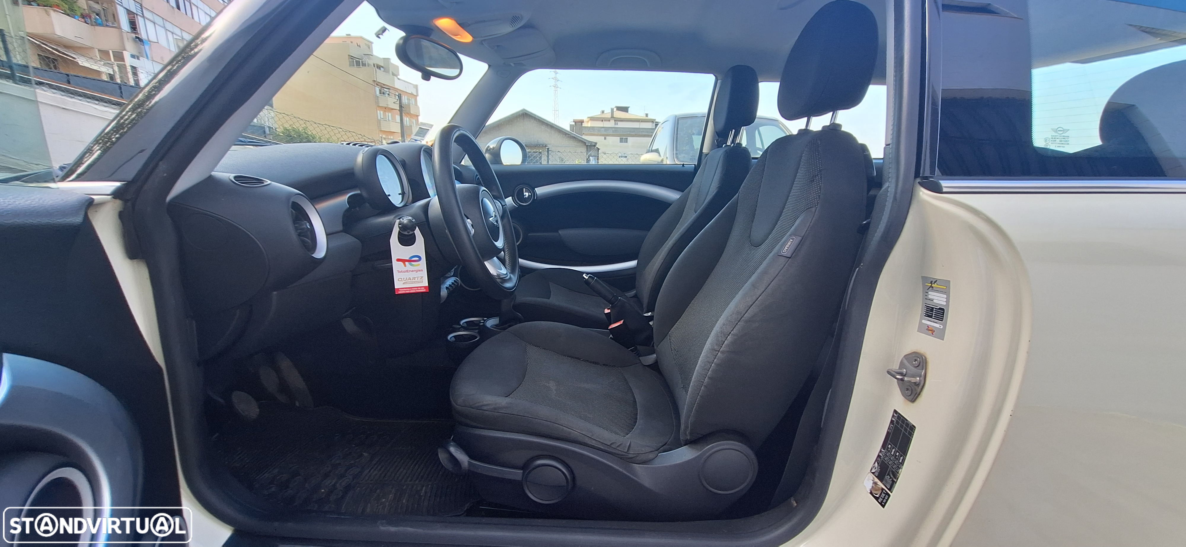 MINI 3 Portas Cooper D - 9
