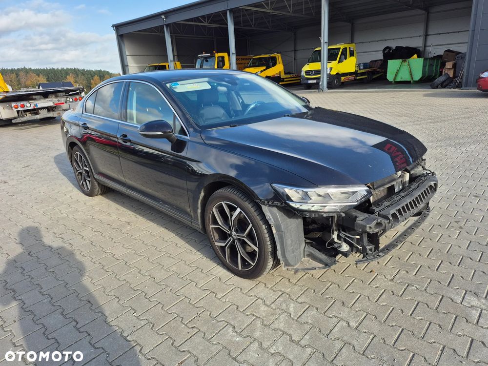 Volkswagen Passat 2.0 TSI Business DSG - 5