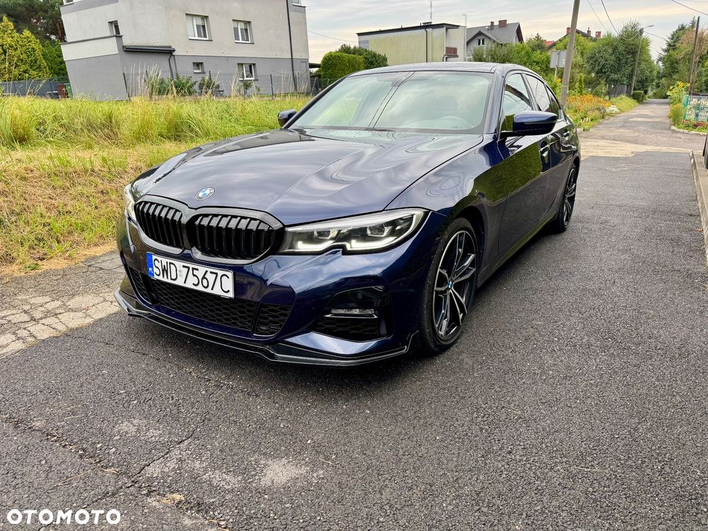 BMW Seria 3 330i xDrive M Sport - 4