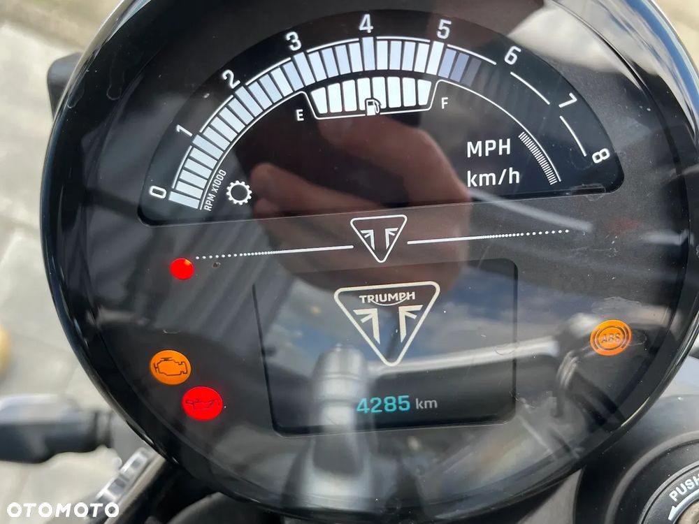 Triumph Speed Twin - 7