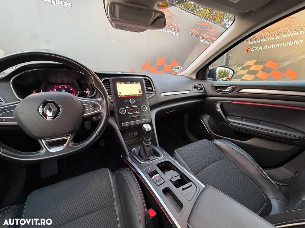 Renault Megane TCe 140 GPF BOSE EDITION - 8