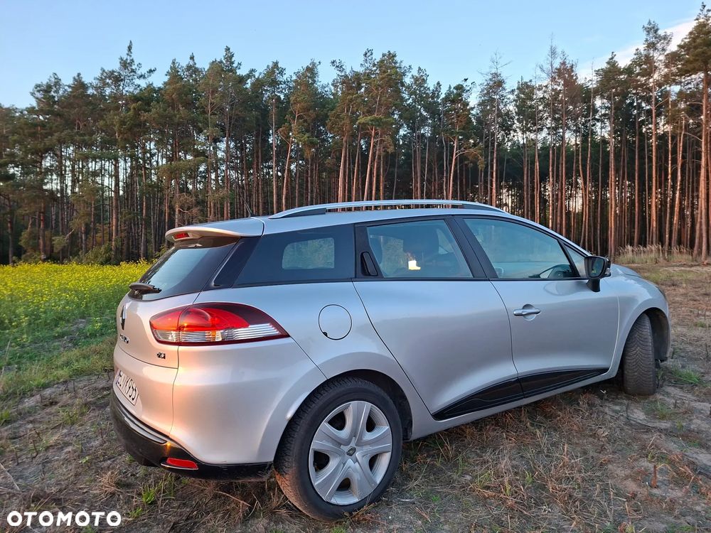 Renault Clio - 9