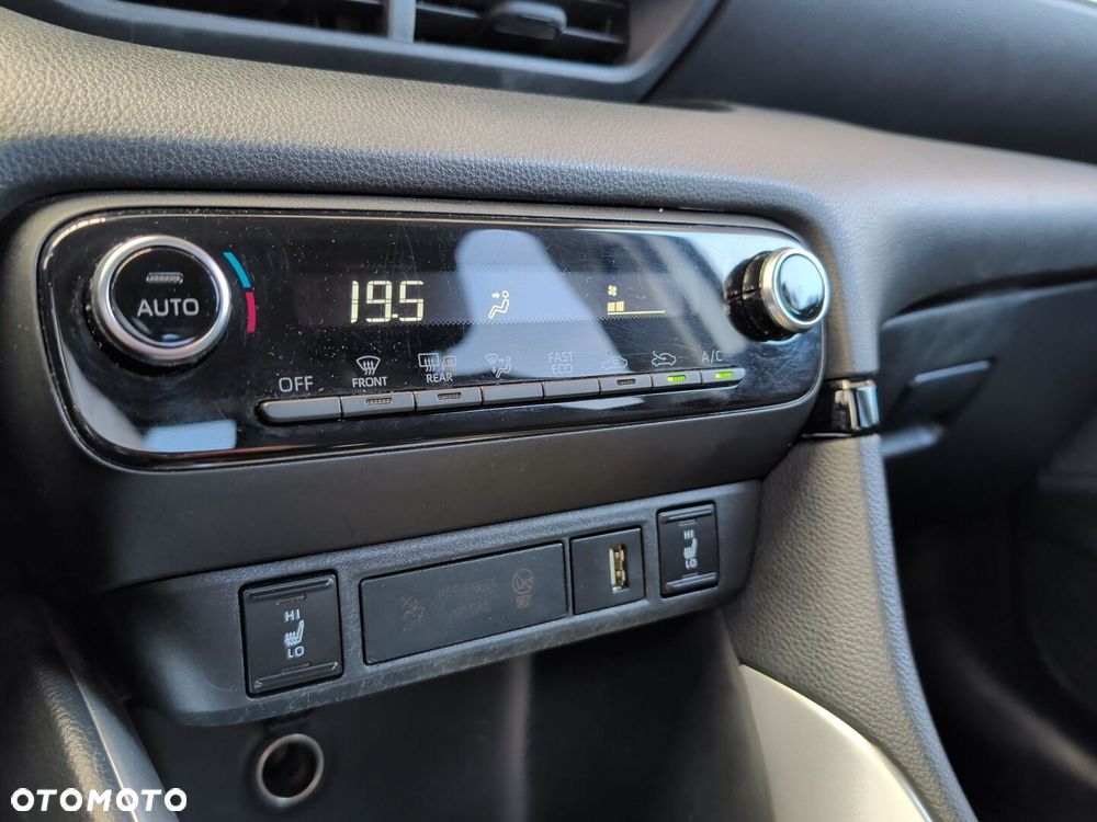 Toyota Yaris Hybrid 1.5 Comfort - 10