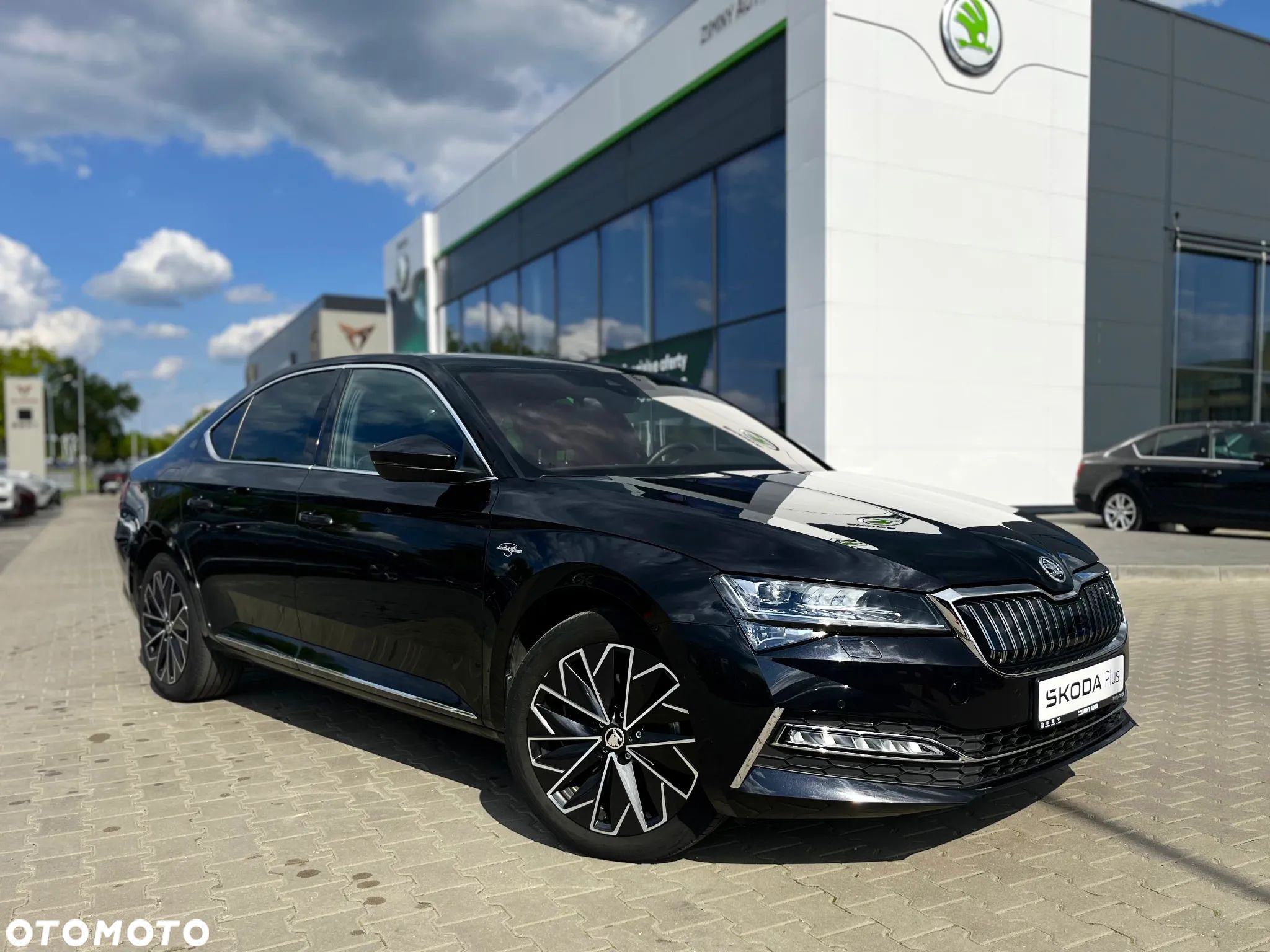 Skoda Superb 1.4 TSI Plug-In Hybrid L&K DSG - 1