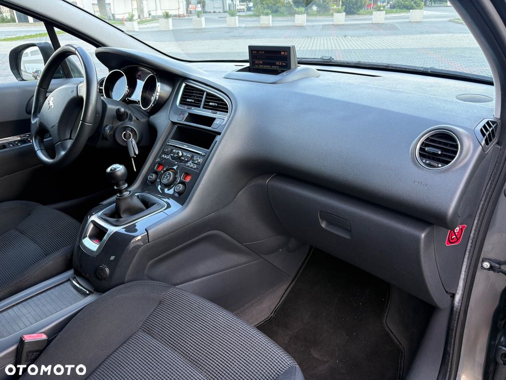Peugeot 5008 HDI FAP 110 Platinum - 27