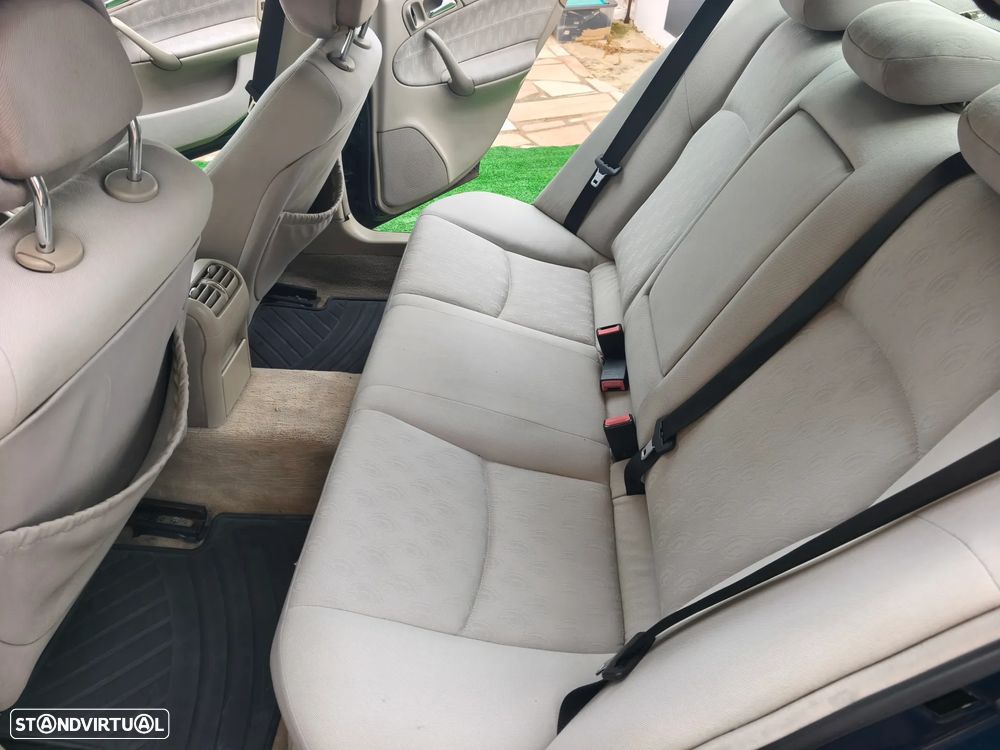Mercedes-Benz C 220 CDi Avantgarde - 15