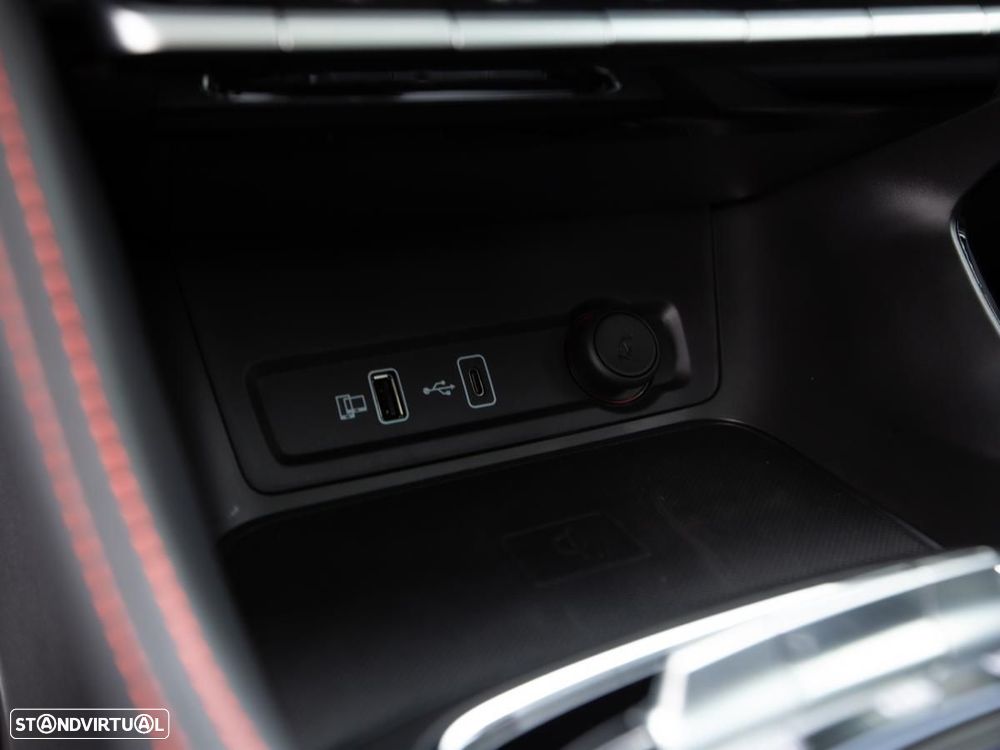 MG ZS EV 72.6 kWh Luxury - 25