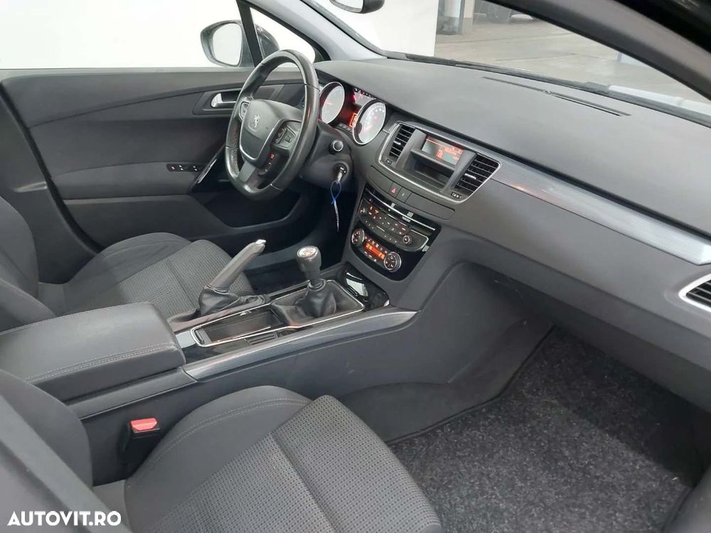 Peugeot 508 SW HDi FAP 140 Active - 10