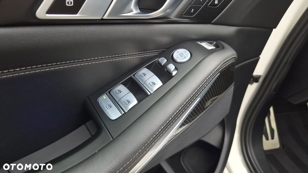 BMW X7 xDrive40d mHEV sport - 29