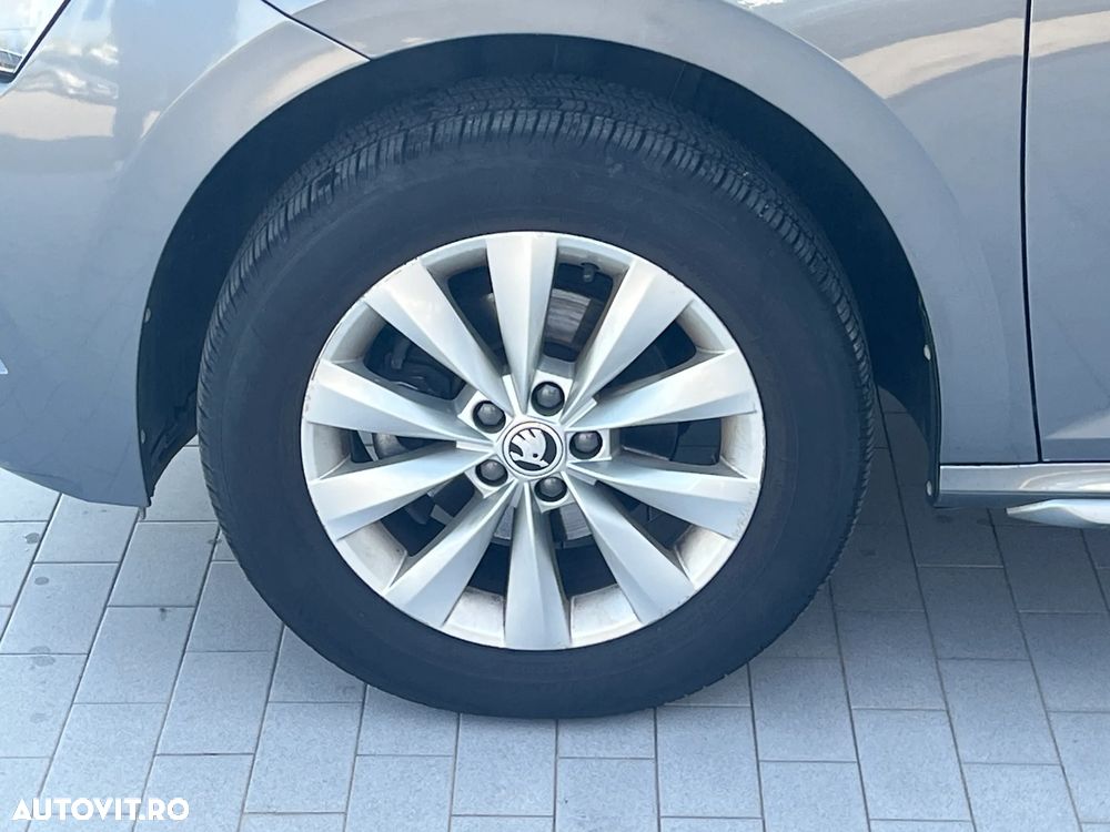 Skoda Kamiq 1.0 TSI Style - 5