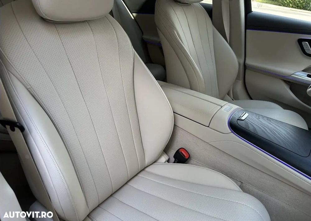 Mercedes-Benz E 220 d MHEV - 16