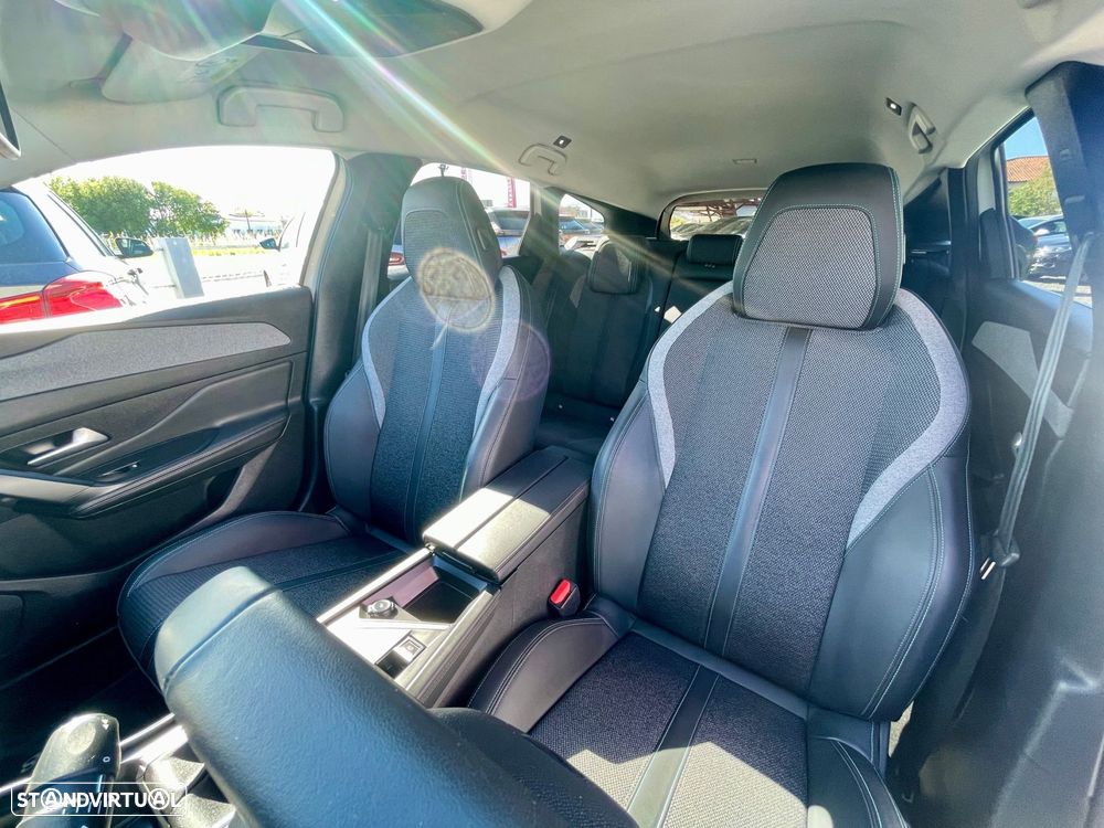 Peugeot 308 SW 1.2 PureTech Allure - 15