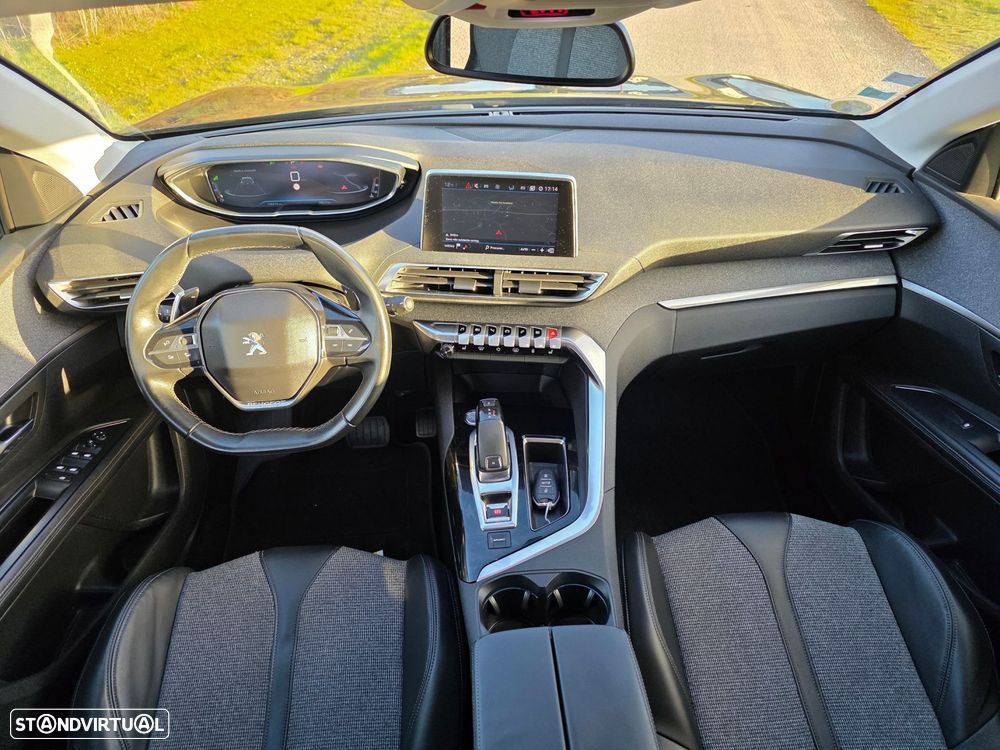 Peugeot 5008 1.6 BlueHDi Allure EAT6 - 24