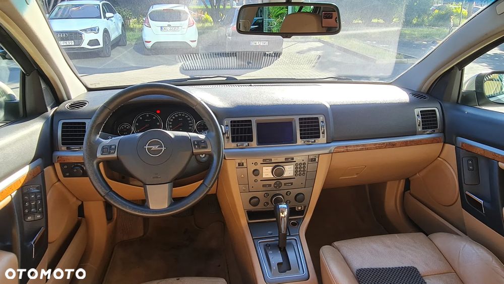 Opel Signum 1.9 CDTI Cosmo - 19