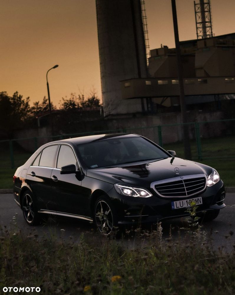 Mercedes-Benz Klasa E - 9