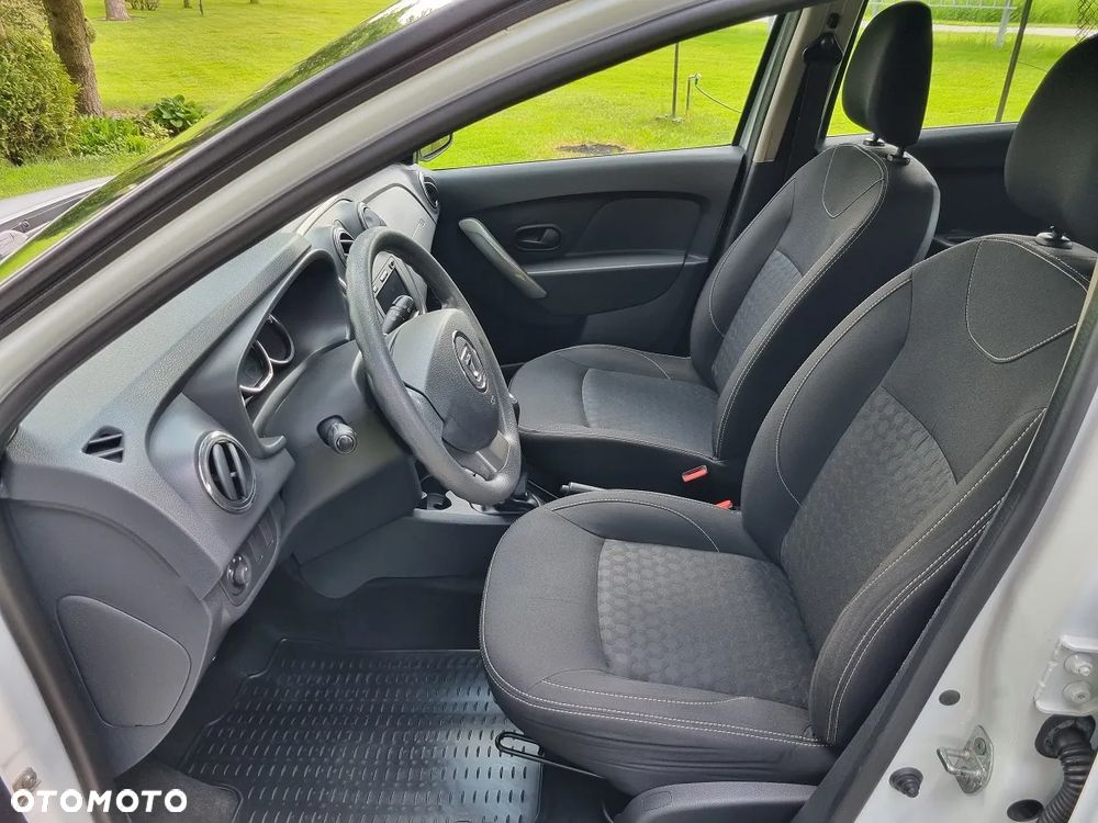 Dacia Sandero 1.2 16V 75 Laureate - 15