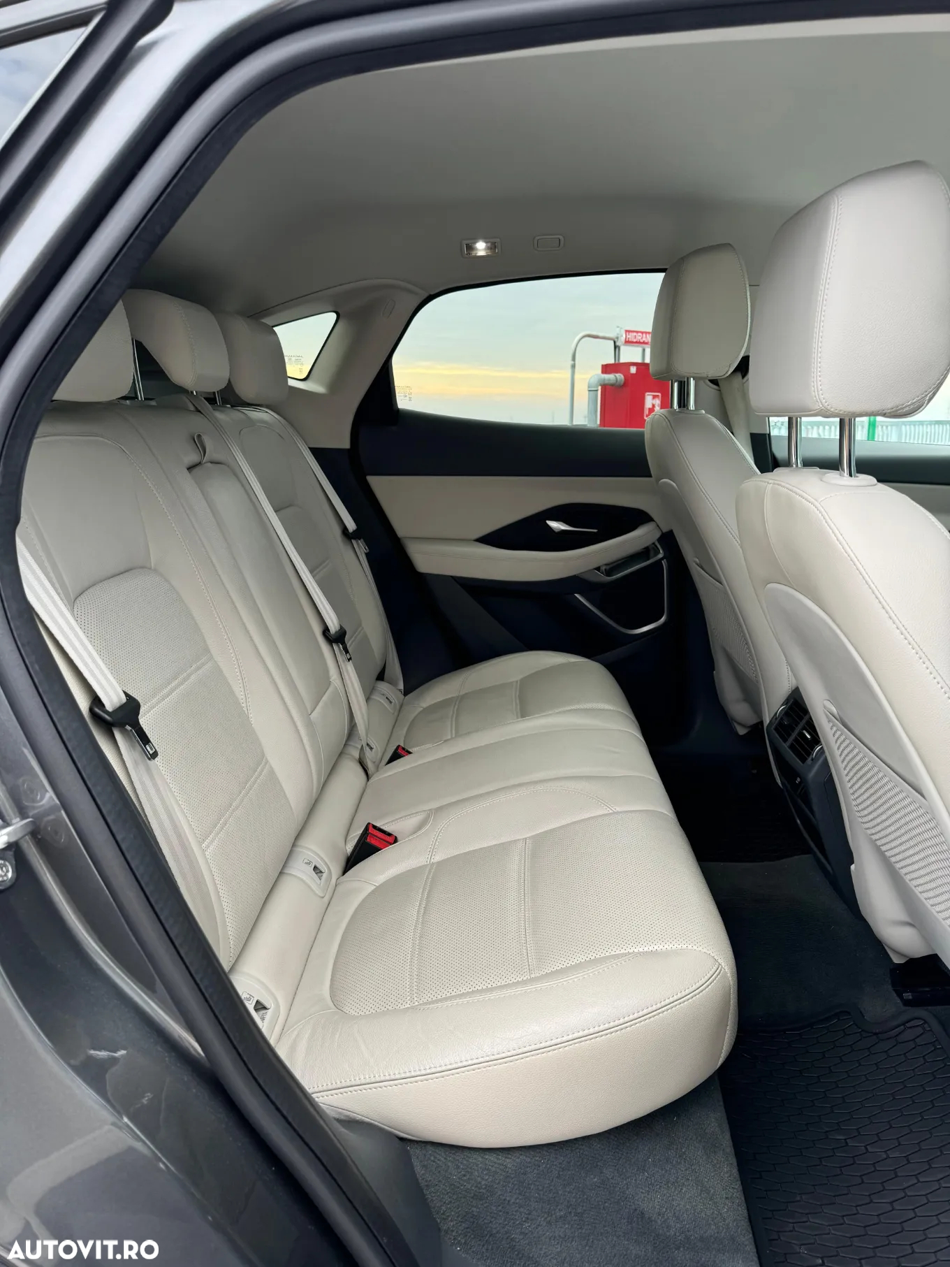 Jaguar E-Pace D150 AWD SE - 19
