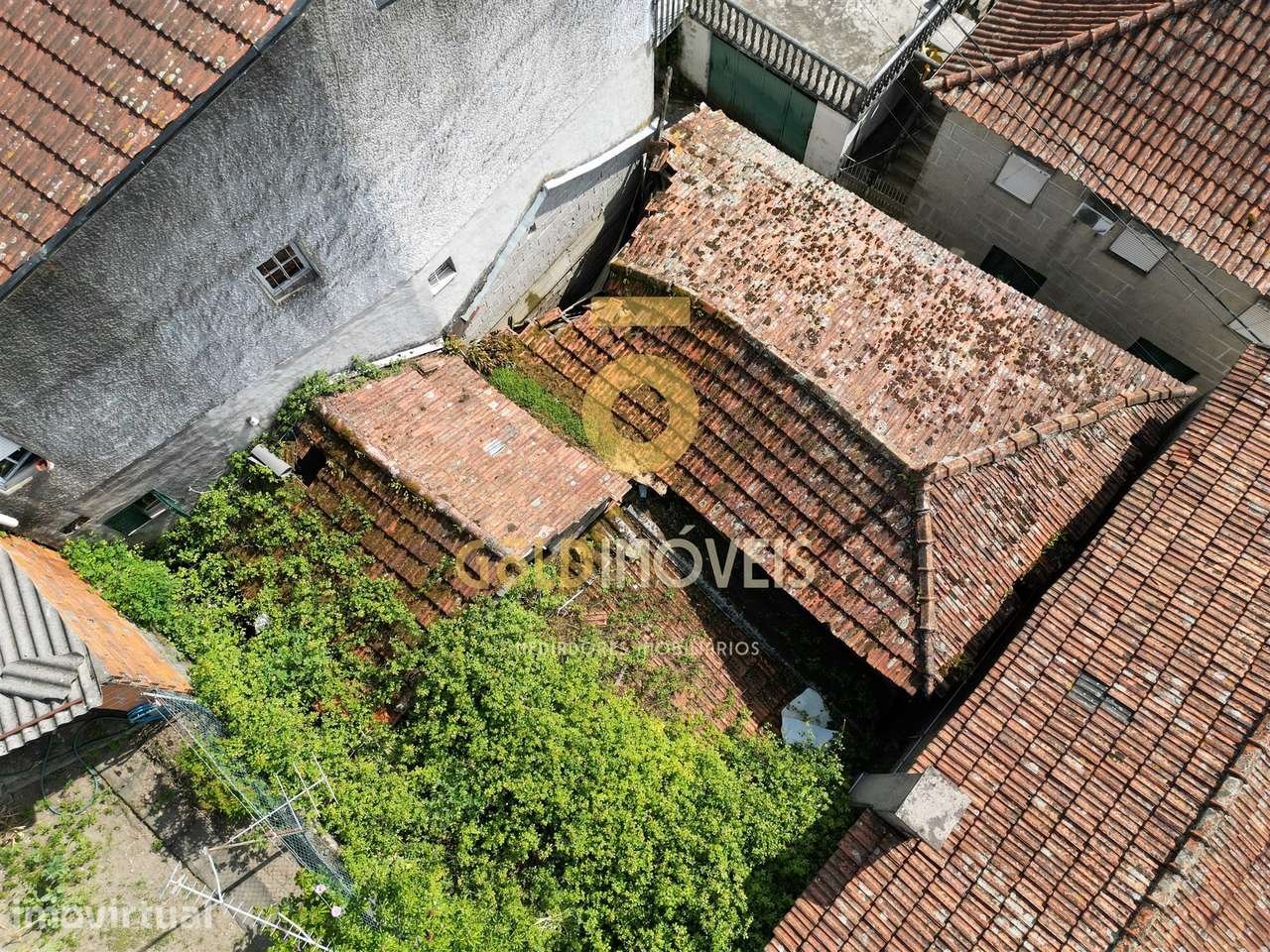 Moradia para Restaurar T2 Venda em Souselo,Cinfães - Grande imagem: 4/18