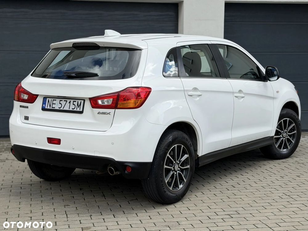 Mitsubishi ASX - 16