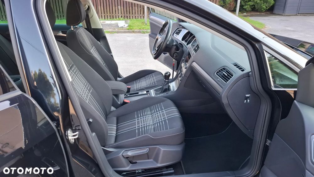 Volkswagen Golf 1.4 TSI BlueMotion Technology Lounge - 14