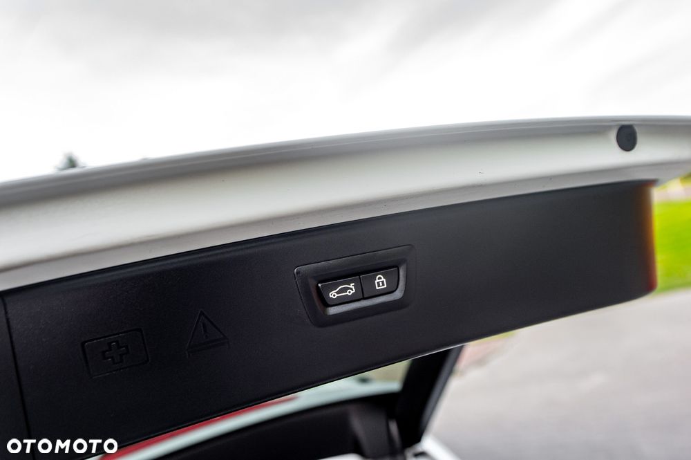 BMW Seria 5 535d xDrive Sport-Aut Modern Line - 40