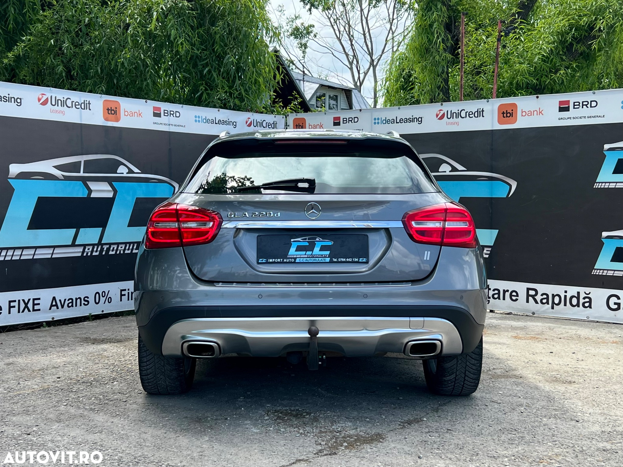 Mercedes-Benz GLA 220 d 7G-DCT Urban - 5