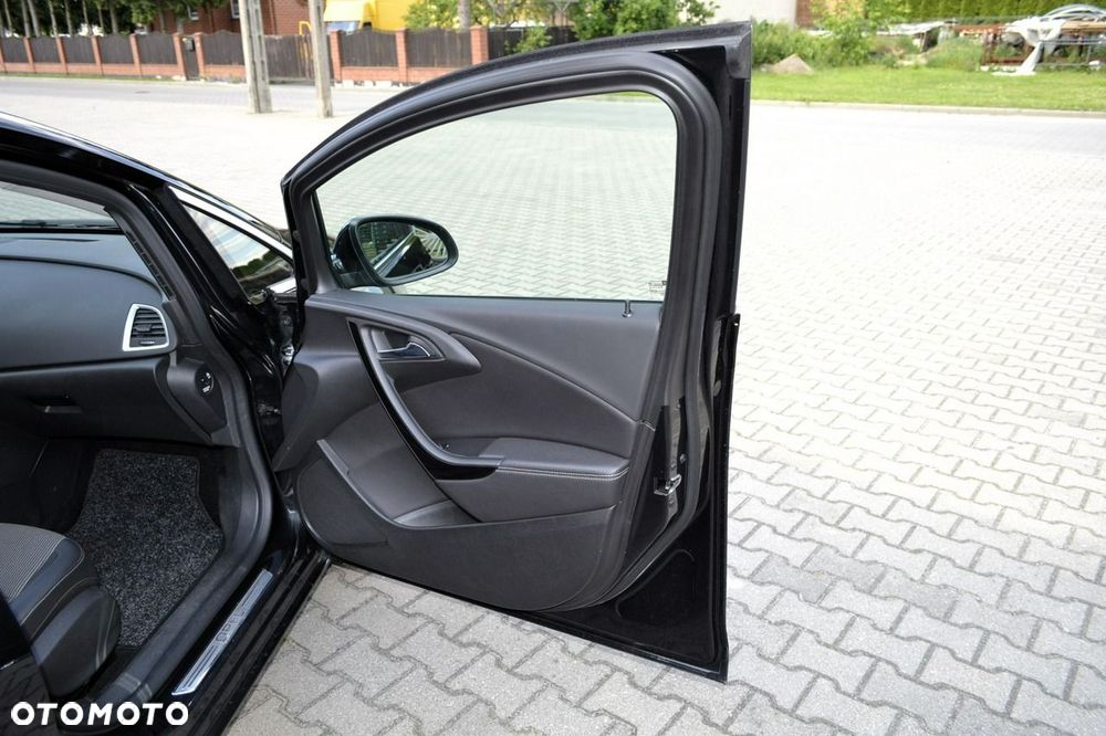 Opel Astra 1.4 T Enjoy S&S EU6 - 30