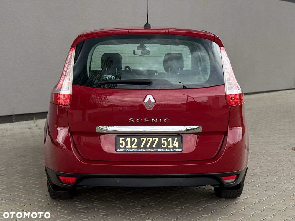 Renault Grand Scenic 2.0 16V 140 CVT Bose Edition - 9